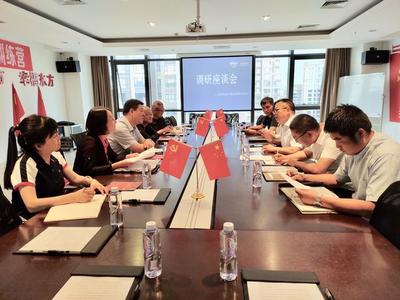 賽罕區(qū)委統(tǒng)戰(zhàn)部深入張商貿(mào)開(kāi)展“大學(xué)習(xí)大討論”非公經(jīng)濟(jì)專(zhuān)題調(diào)研，共謀發(fā)展新篇